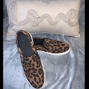 A New Day Leopard shoes, NWT, Sz 8.5 medium